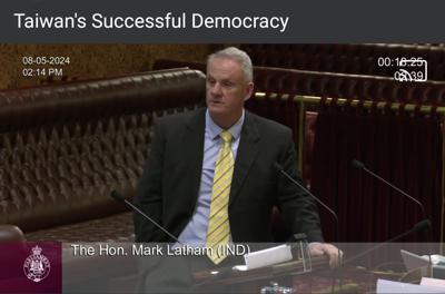 澳洲新南威爾斯州上議員Mark Latham在州議會發表友台演說