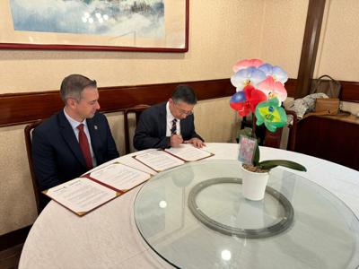 台灣花卉公會與巴西花卉生產聯盟簽署產業合作備忘錄