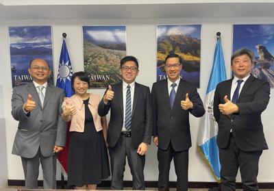 Empresa taiwanesa de Big Data e Inteligencia Articifial (AI)  visita a Guatemala