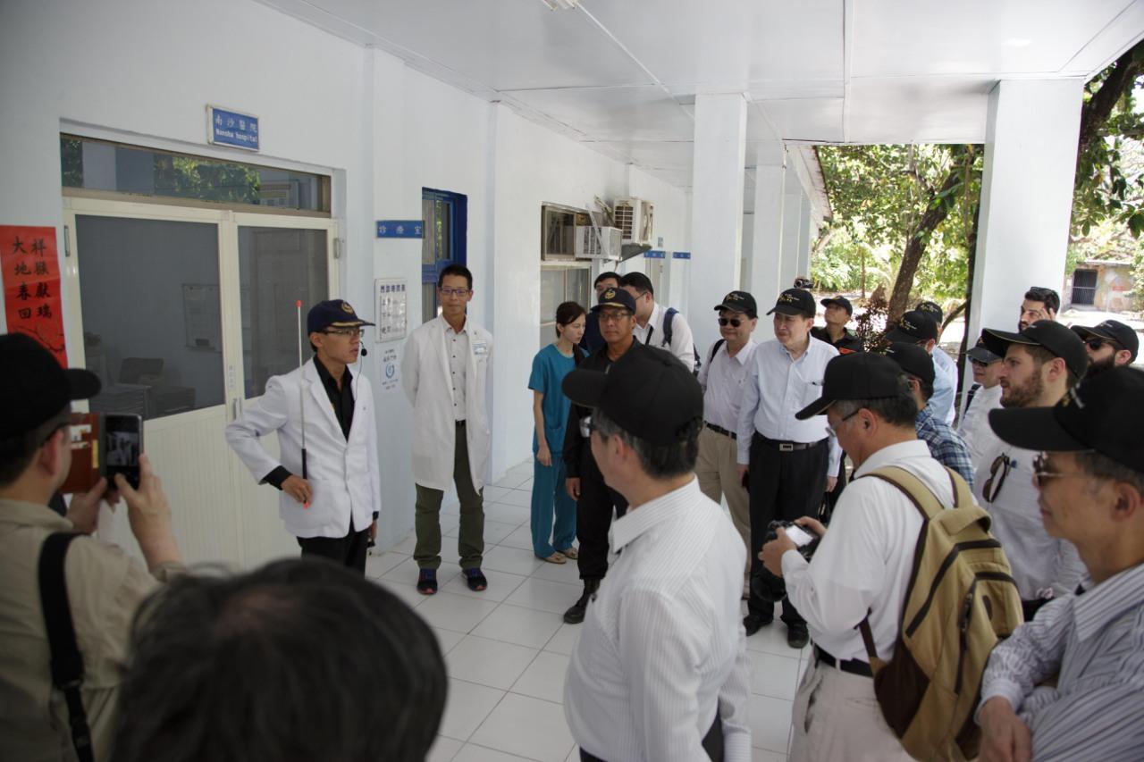 國內外學者參訪南海人道救援的保衛站－南沙醫院並專訪設籍於太平島之醫護人員