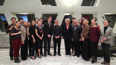 Representative Tung, Mr. Lin Hwai-min and the Cloud Gate Dance Tsdheatre