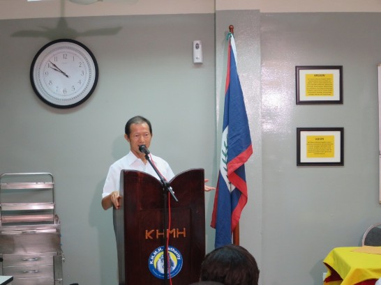 何大使登煌致詞