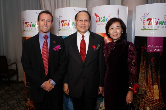 ROC (Taiwan) Representative Dr. C.K. Liu and Mrs. Liu welcome MP and Chair of Canada-Taiwan Parliamentary Friendship Group, John Weston