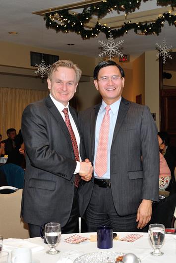 莊處長與北溫國會議員 Andrew Saxton