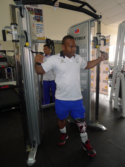 身障軍人代表試用捐贈設備