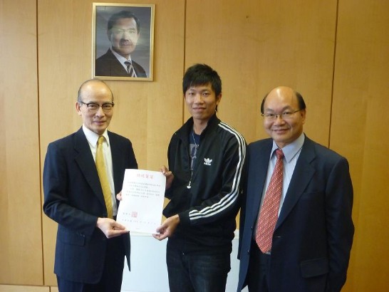 Posting-Datum：2011/10/11