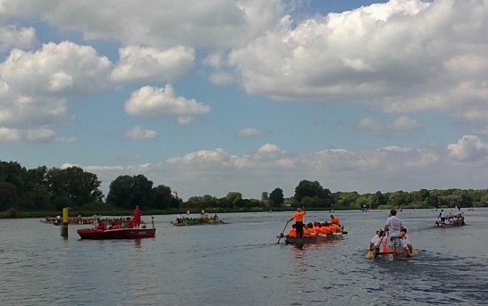 第二屆漢堡台灣盃龍舟賽比賽情形