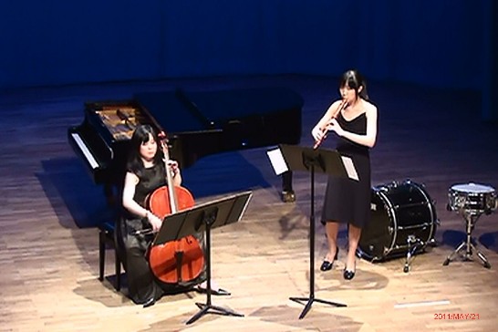 大提琴與長笛合奏