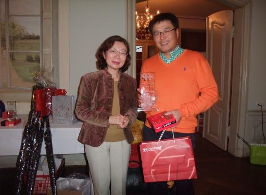 陳大使頒獎：總桿冠軍 蘇俊誠(93)