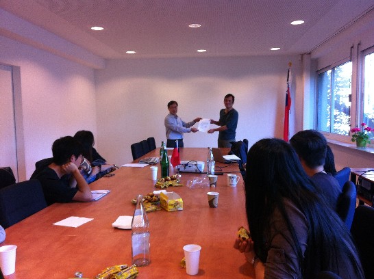 漢堡台灣同學會與漢諾威同學會於104年9月12日合辦知識饗宴系列演講活動,由漢諾威同學會王忠斌同學演講[日殖時代的台灣文學]