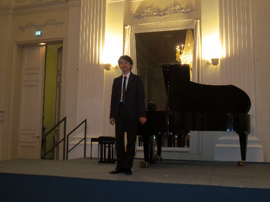 駐慕尼黑辦事處派員參加102年10月16日由好海洋音樂暨表演藝術推廣協會假慕尼黑王宮音樂廳舉辦"蓬萊秋樂2013-經典台灣音樂會"!