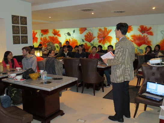 德國慕尼黑台灣同學會於102年11月23日周六12時假宴客餐廳舉辦102年度期末會員大會,駐慕尼黑辦事處鄭處長兆元出席並致歡迎詞!