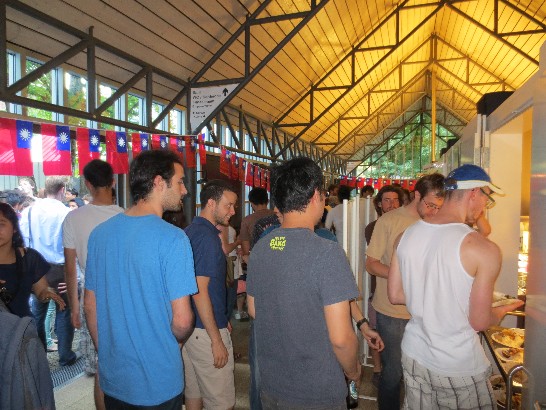 我國交通大學交換學生於102年7月8日假慕尼黑工業大學舉辦"台灣之夜"活動。