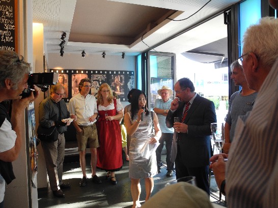 駐慕尼黑辦事處派員參加102年7月31日德國史坦堡縣"第7屆五湖電影展"開幕茶會!