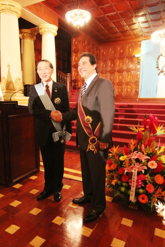 fecha de publicación:2012/12/6