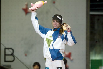 Eslovenia toma el oro en la competencia de Escalada, la de plata y de bronce son para Japón.