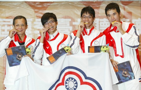 Medalla de oro: Chinos-Taipei; medalla de plata: Ucrania; medalla de plata: China