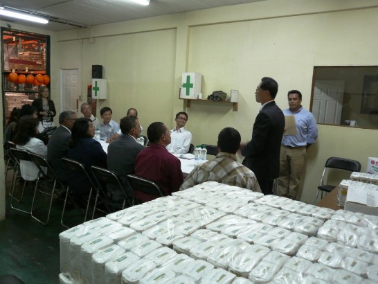 本（99）年5月29日至30日瓜國受到亞加達(Agatha)風災之侵襲，造成瓜國全國各地災情慘重，瓜京亦無法倖免。6月7日瓜京國會議員Javier Hernandez率瓜京8個區之居民代表前來拜會駐館孫大使，尋求駐館對受災戶之援助。