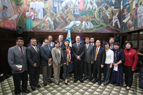 我立委訪團全體團員拜會瓜國國會