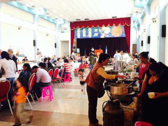 臺灣商會辦理2014中秋節美食節活動一角