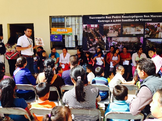 瓜國衛生部醫護人員講解一般幼兒衛教一角