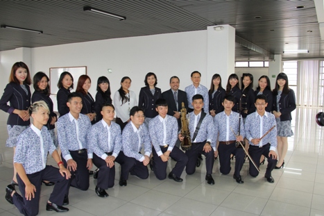 青年大使訪問團之傳統國樂現場表演，獲得在場嘉賓一致好評熱烈鼓掌叫好。