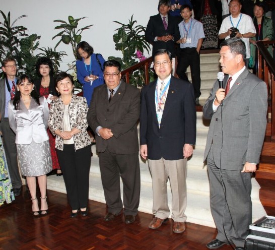 駐館孫大使以晚宴款待