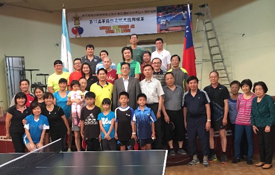 賴大使與所有觀賽及參訓選手合影