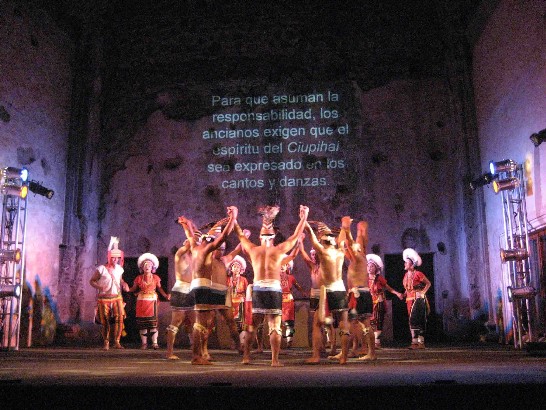 於安地瓜古城聖方濟女修道院聖堂演出