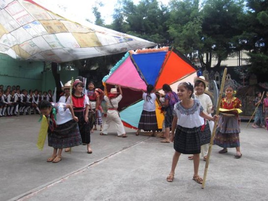 中華民國小學學生文化表演