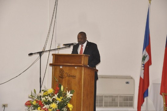 海地國會議長Simon Dieuseul Desras致詞。