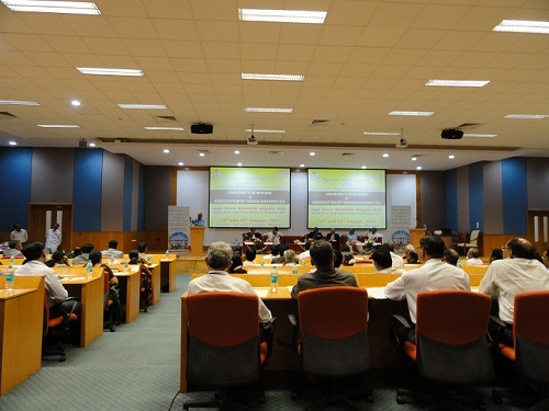 由印度大學協會(Association of Indian Universities)及University of Mysore聯合舉辦之2011年印度南區大學校長會議8月19日於Mysore舉行，本處由文化組張組長俊均代表參加。