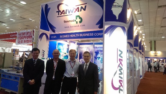 Director General Mr. Frank M. C. Lin(right)