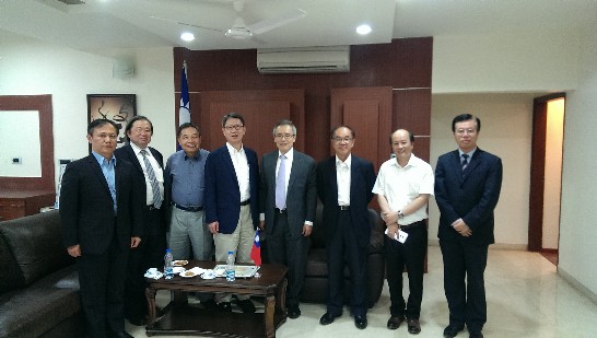 Diretor General Mr. Frank M. C. Lin (right 4)