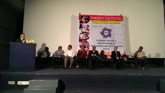 林明誠處長(左)