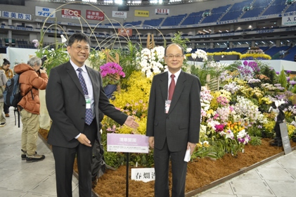 右：沈斯淳・台北駐日経済文化代表処代表