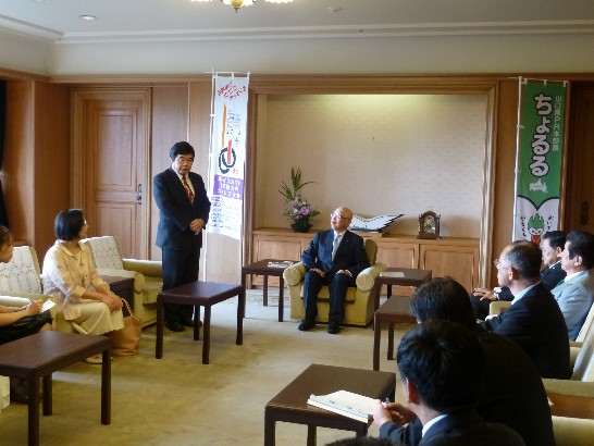 戎総領事の挨拶