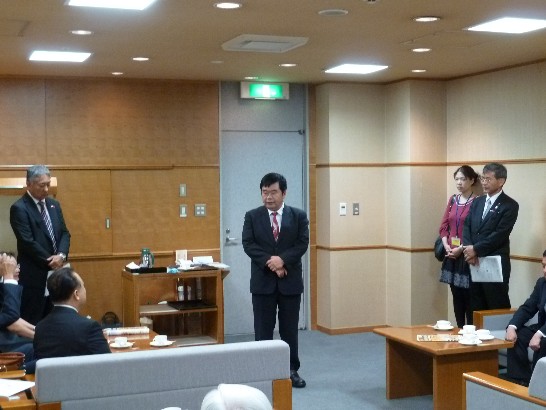 戎義俊総領事挨拶