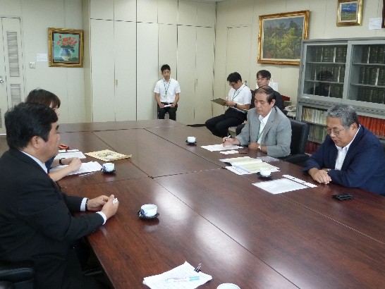 佐賀県川崎俊広教育長を訪問