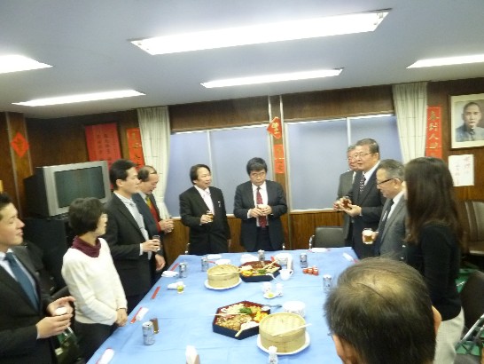 王子昇僑務委員乾杯の音頭