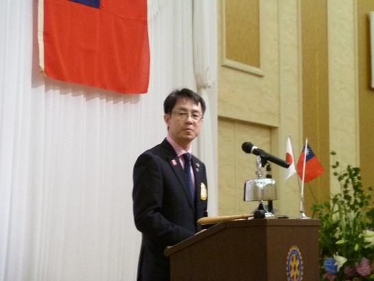 八代南ロータリークラブ上原治会長の挨拶