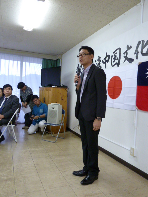 小国町北里耕亮町長が挨拶した