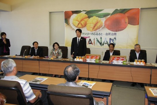 台南市賴市長拜會函館市工藤市長。