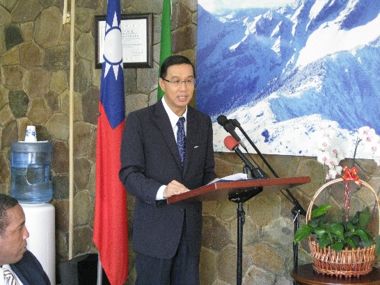 曹大使致詞感謝克國道格拉斯總理及政府與人民對我國際參與之支持。