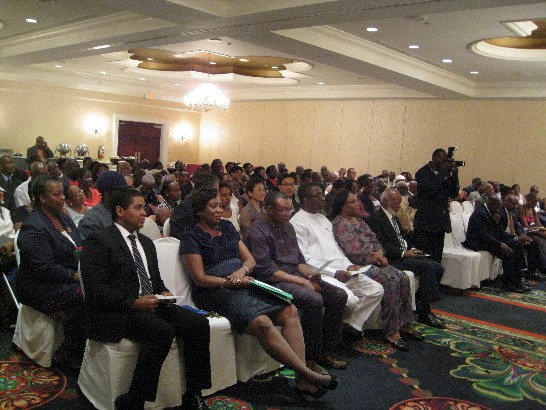 克國獨立建國30週年頒獎晚會現場貴賓雲集。