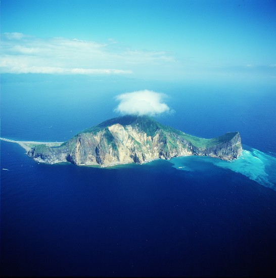 구이산다오(龜山島)는 의란(宜蘭)지역 외부 해안에 있는 화산섬으로 그 형상은 마치 거북이 모양을 하고 있어 명명된 이름이다. 