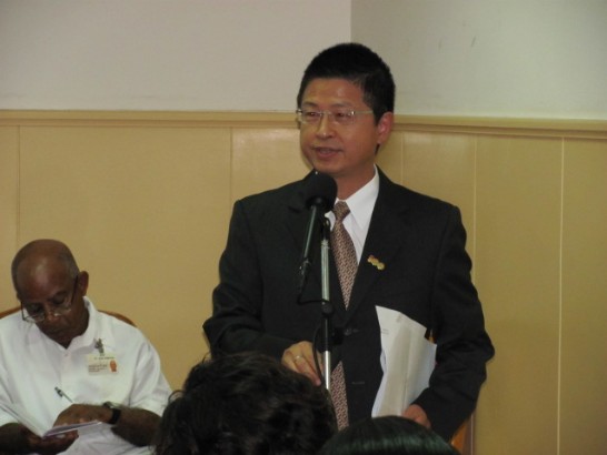 邱公使垂銘致詞