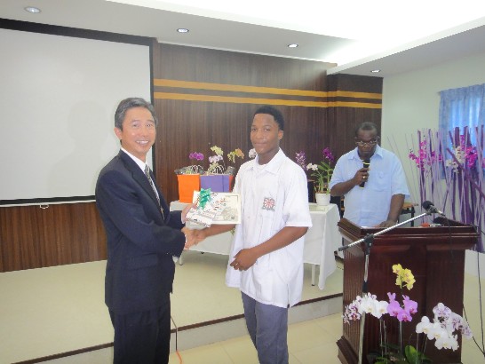 周台竹大使頒獎