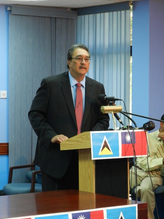 安東尼總理於援贈儀式致詞