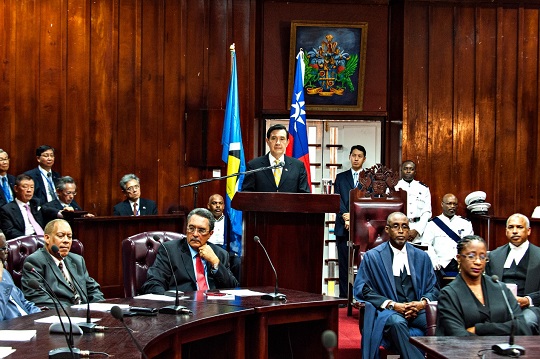 2013年8月16日馬總統於露國國會發表演說